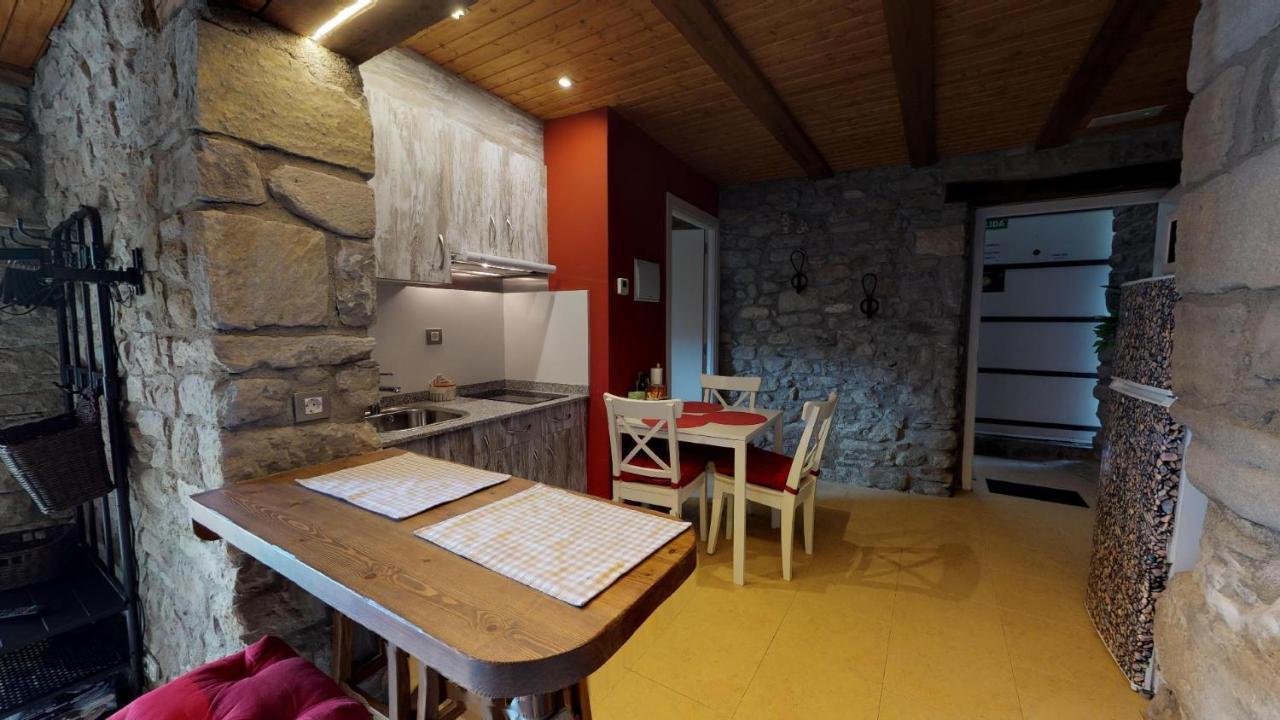 Casa Rural La Abadia-Apartamentos Graus Exteriér fotografie